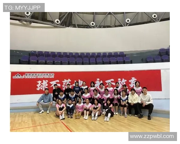 重庆排球队团队协作引发热议球员间配合与默契的争论不断升级